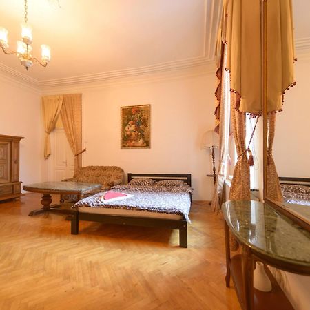 Apartment Near Arena City Kiev Luaran gambar